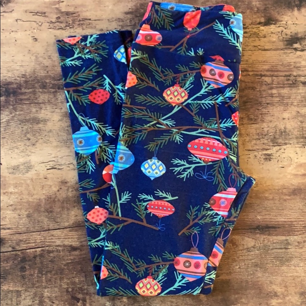 Christmas Lularoe OS leggings